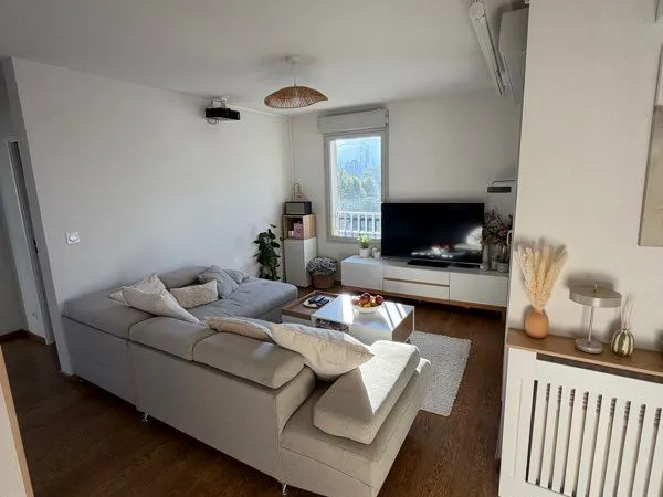 Offre de Location - Appartement T3 avec Terrasse & 2 Places de Parking