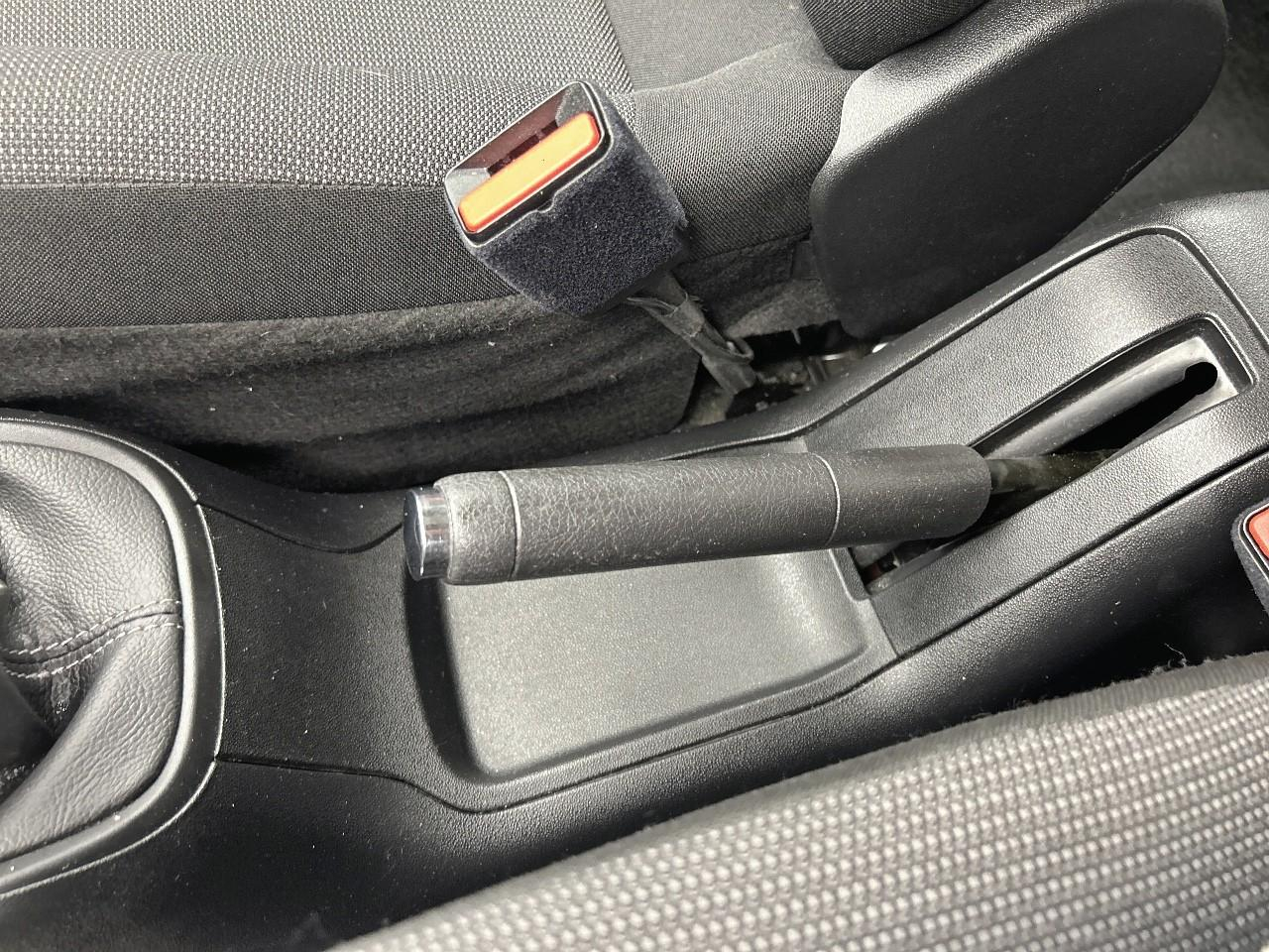 Citroën C3 puretech 83 s&s bvm5 you! — photo 18