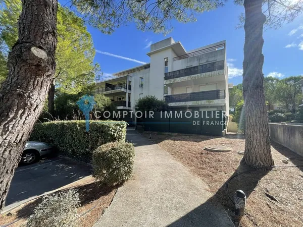 Montpellier (MALBOSC) Apt T3 lumineux de 76 m2 avec 1 Garag
