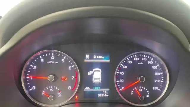 Kia Stonic 1.0 t-gdi 120 ch mhev ibvm6 — photo 20