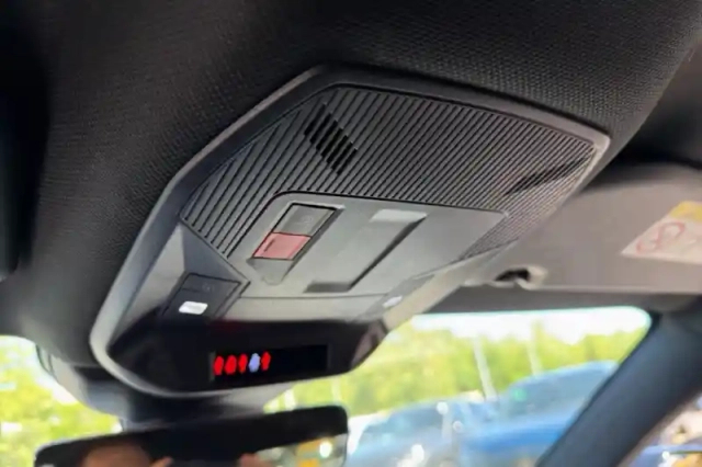 Peugeot 408 plug-in hybrid 225 ch e-dcs7 — photo 25