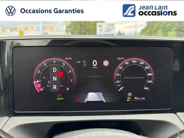 Volkswagen Tiguan 1.5 etsi 130ch dsg7 — photo 19