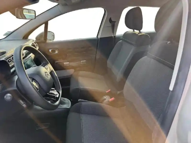 Citroën C3 1.2 puretech 110ch s&amp;s shine eat6 — photo 9