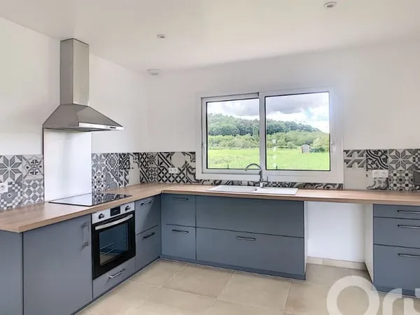 Maison 4 pièces 97 m²