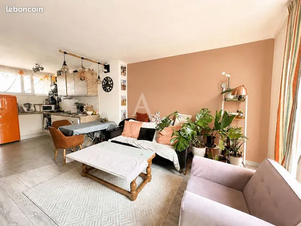 Duplex 3 pièces 49 m²
