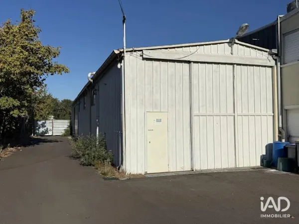 Parking/Garage/Box 185 m²