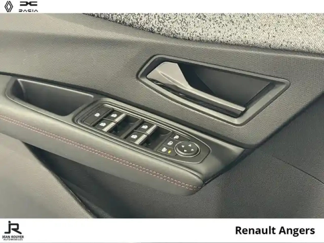 Renault Clio 1.2 tce 115ch techno — photo 10