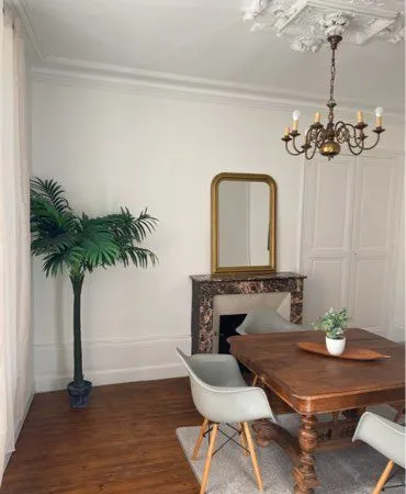 Jolie maison de ville avec garage et jardin
