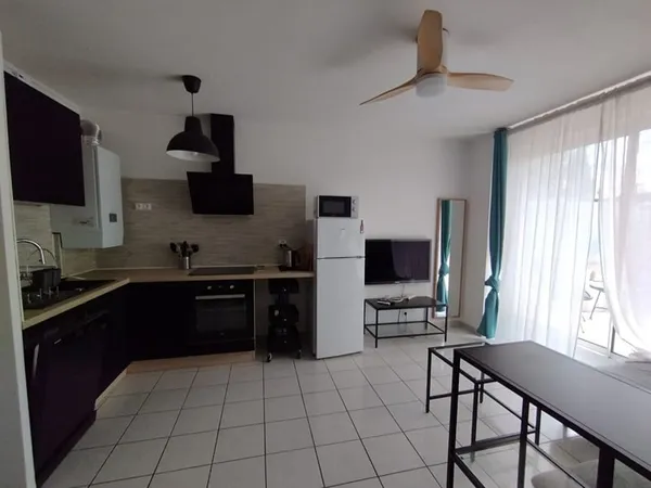 T2 Meublé avec place de stationnement 13400 Aubagne