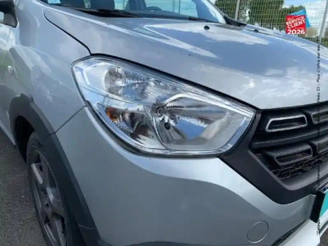 Dacia Lodgy 1.5 blue dci 115ch stepway 7 places — photo 13