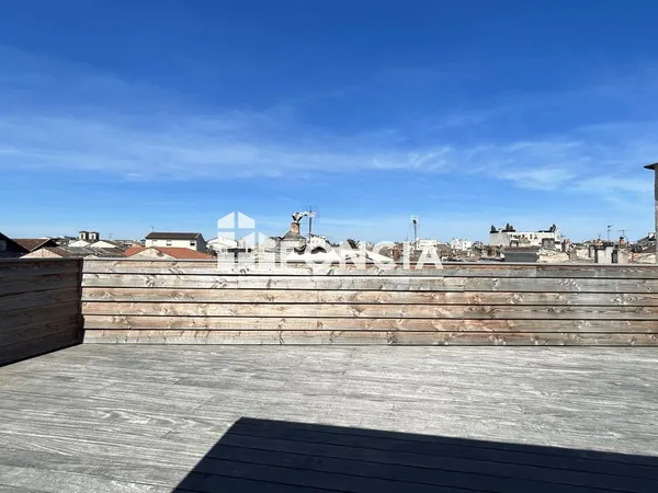 Appartement 3 pièces avec rooftop de 43 m2