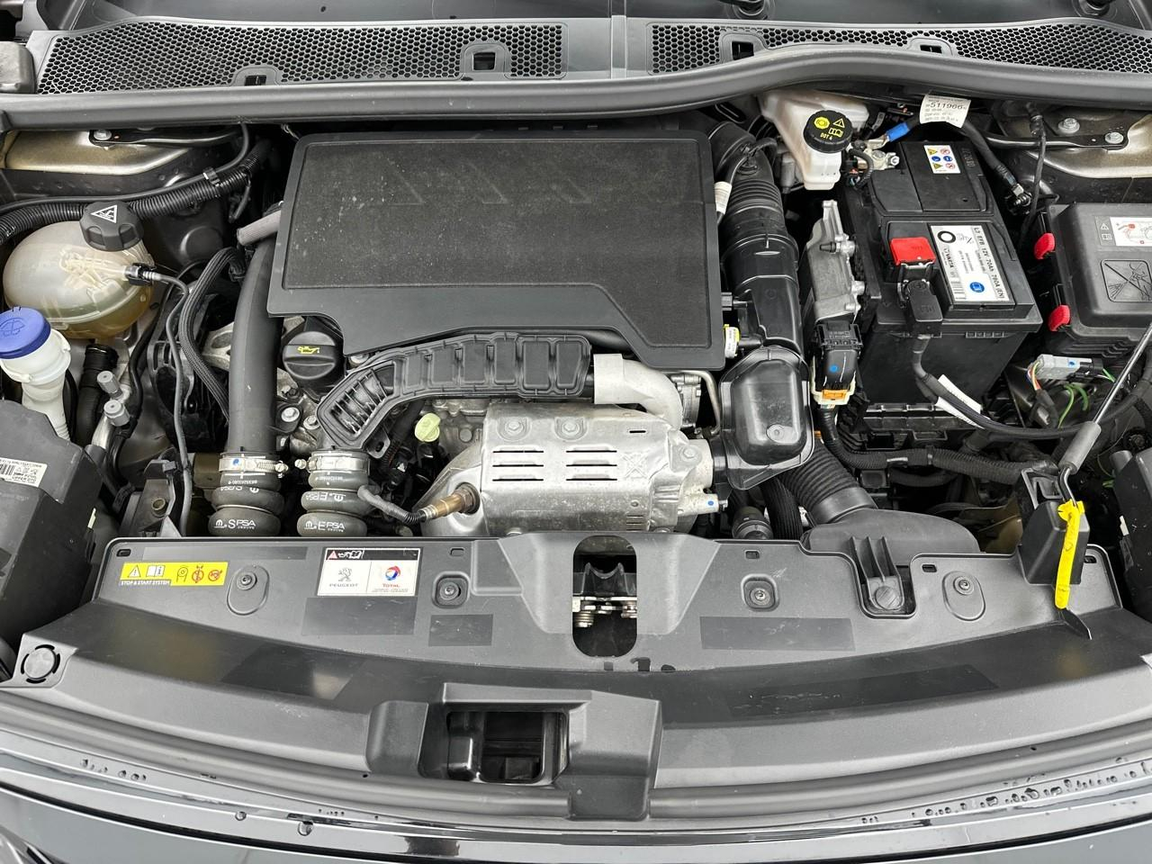 Peugeot 2008 puretech 130 s&s bvm6 gt — photo 13