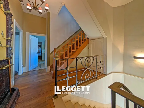 Maison 8 pièce(s), EXCIDEUIL