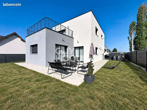 Maison 6 pièces 142 m²