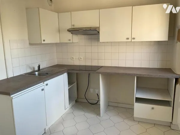 Appartement 1 pièce 57 m²