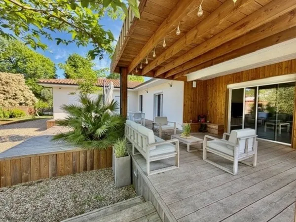 Maison Vente Cestas 6p 180m² 649000€