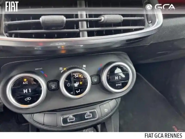 Fiat 500 x 1.0 firefly turbo t3 120ch red — photo 14