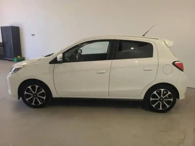 Mitsubishi Space Star 1.2 mivec 71ch red line edition 2022 — photo 4