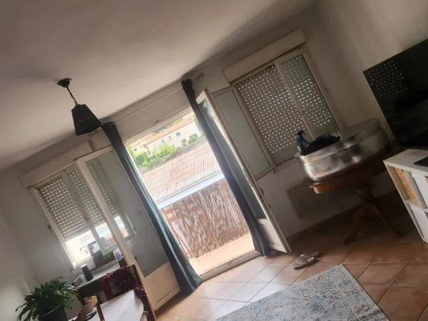 Appartement type T2 meublée - 35 m2 - 13004 - Marseille
