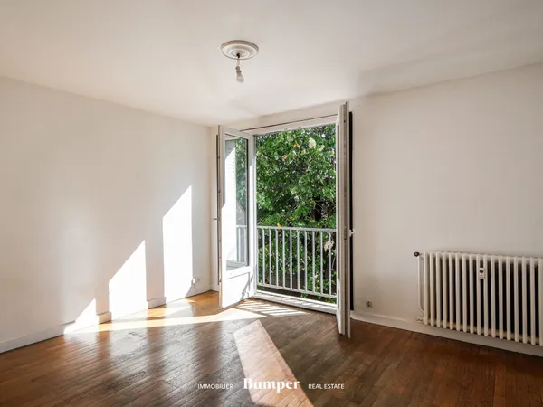 VILLEURBANNE - CROIX-LUIZET | T2 DE 47 M² À RAFRAICHIR | AU CA