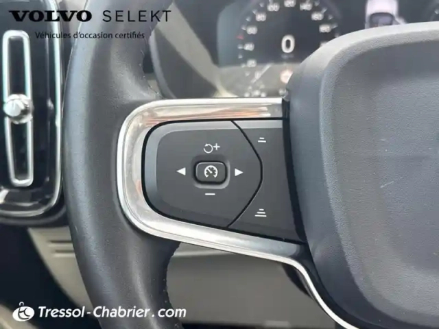 Volvo Xc40 t4 190 ch geartronic 8 inscription — photo 19