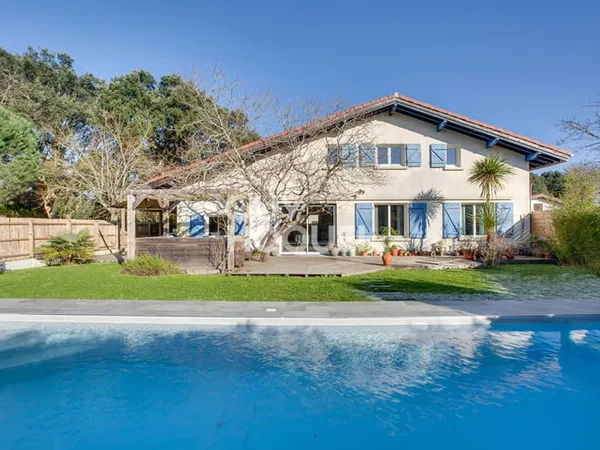 Maison Seignosse 200 m² avec piscine