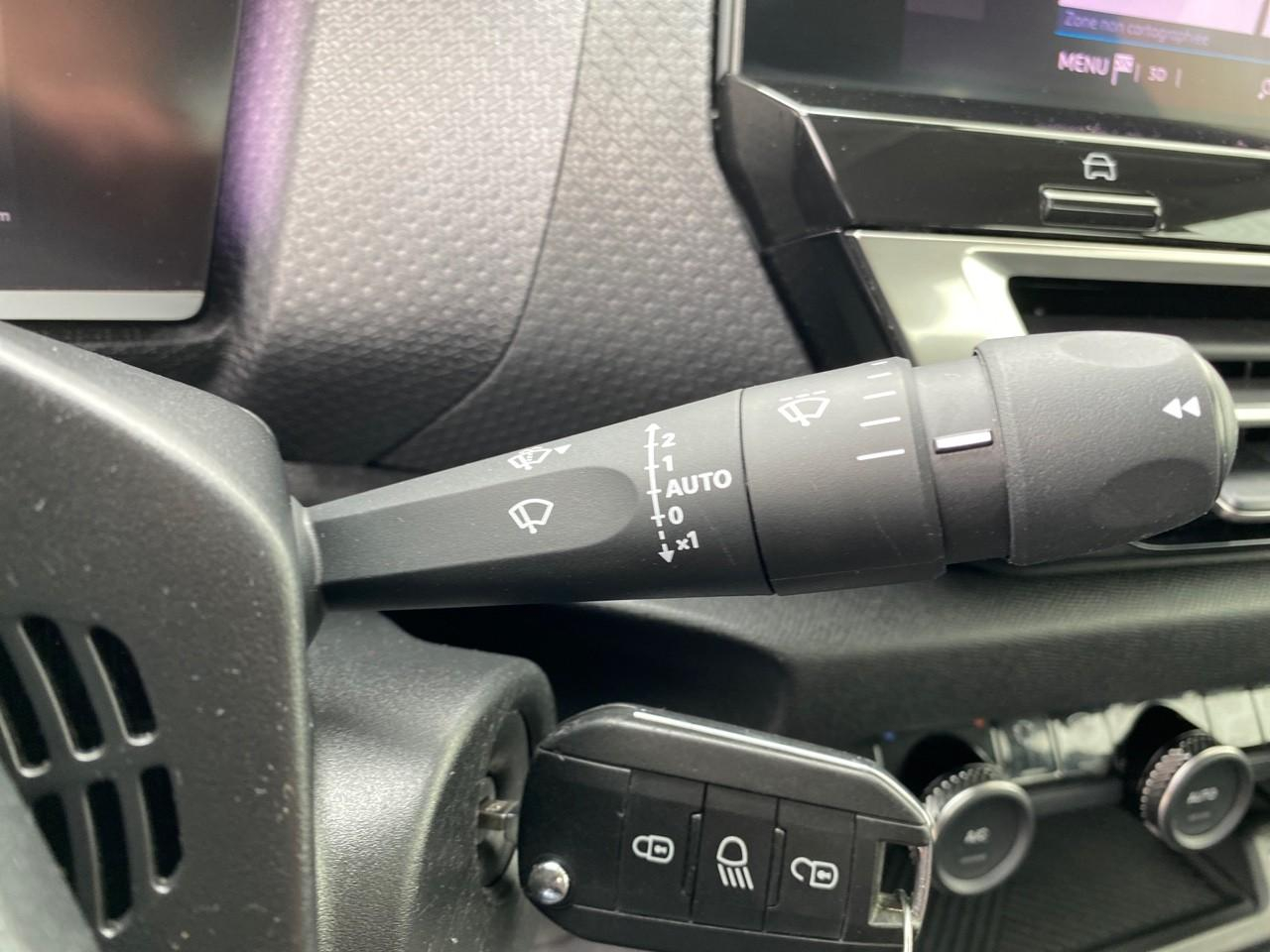 Citroën C4 bluehdi 110ch s&s feel pack — photo 22