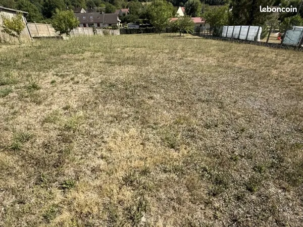 Terrain 1458 m² Nailly