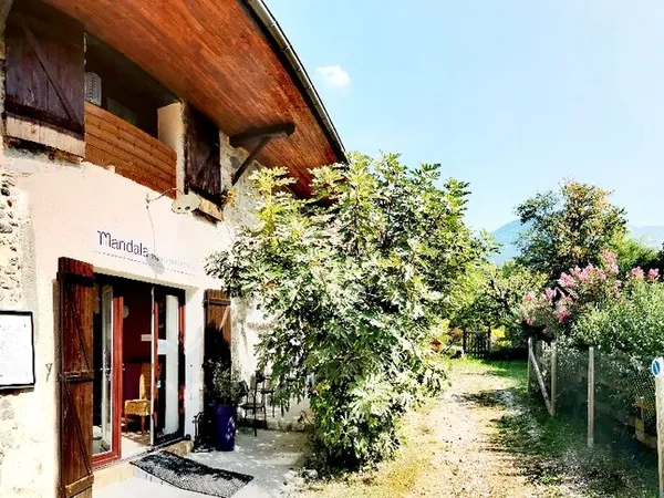 Bureau, Salle de soin pour thérapeute, médecine douce, profesionnel