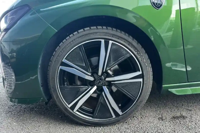 Peugeot 308 puretech 130ch s&amp;s eat8 — photo 13