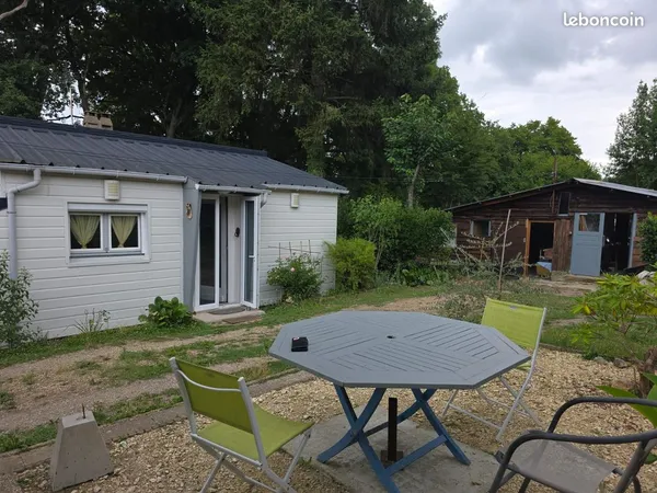 Maison de 55m2 avec chalet bois sur 735m2 de terrain clos