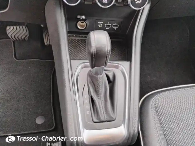 Renault Captur tce 140 edc - 21 intens — photo 5