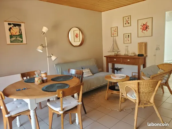Maison en bois à 600m de la plage des Vergnes