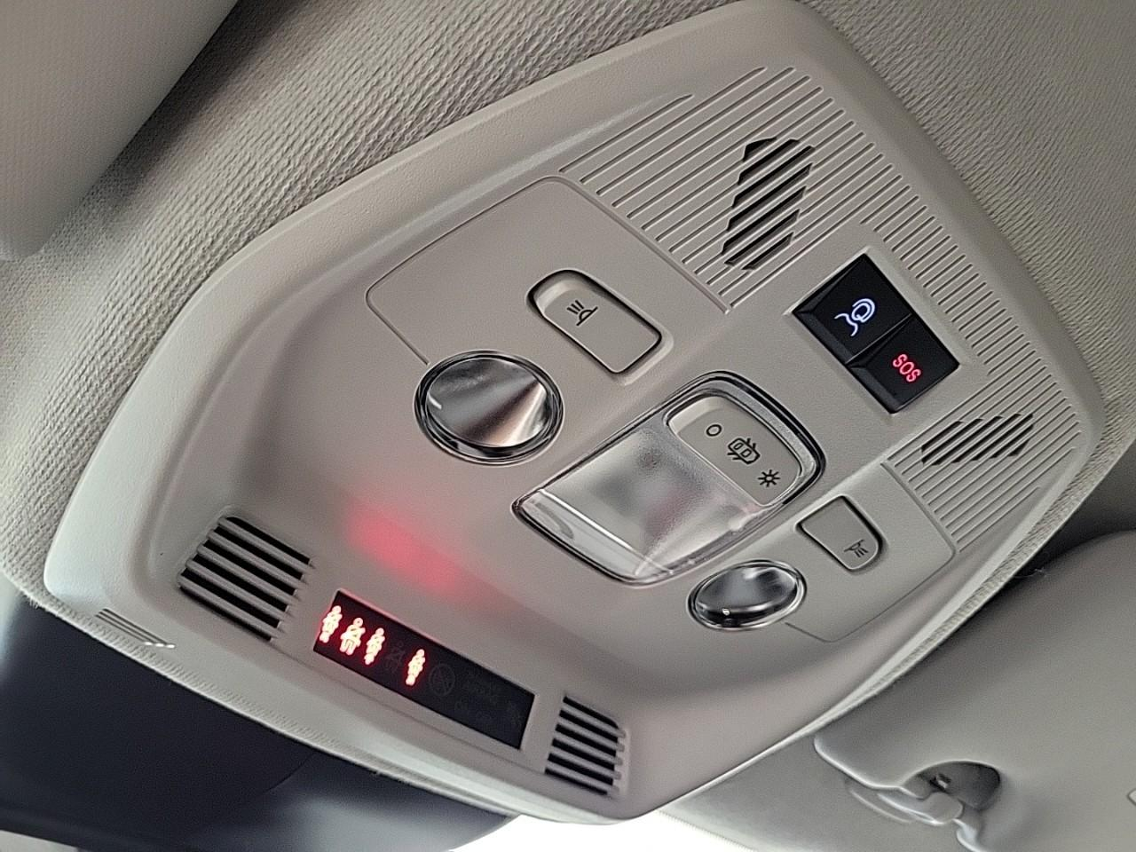 Citroën C3 hybride 110 ch automatique max — photo 24