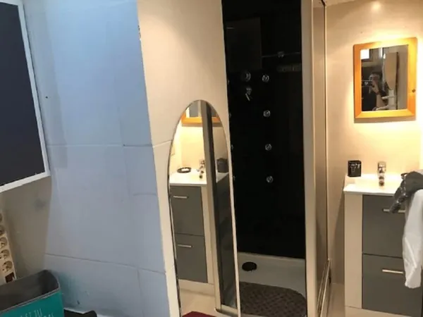 Studio 1 pièce 30 m²