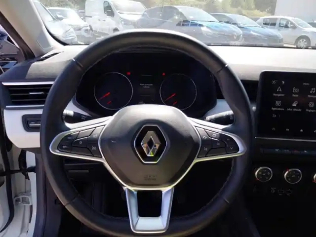 Renault Clio tce 100 gpl — photo 11