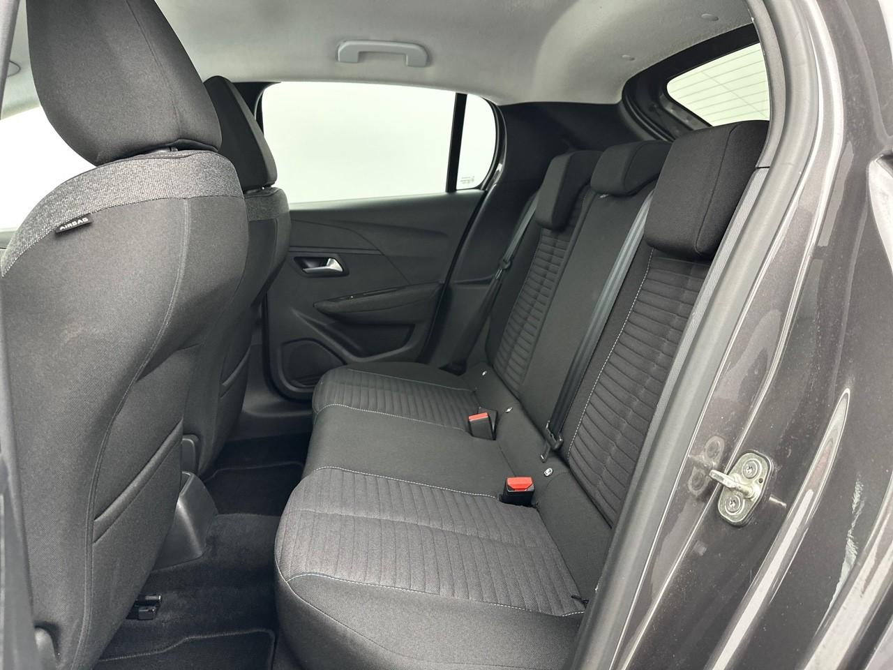 Peugeot 208 puretech 100 s&s bvm6 style — photo 12