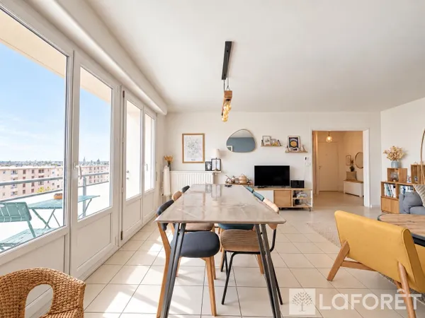 Appartement 5 pièces 95 m²