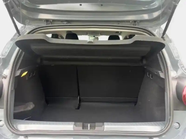 Dacia Sandero 1.0 eco-g 100ch essential — photo 9