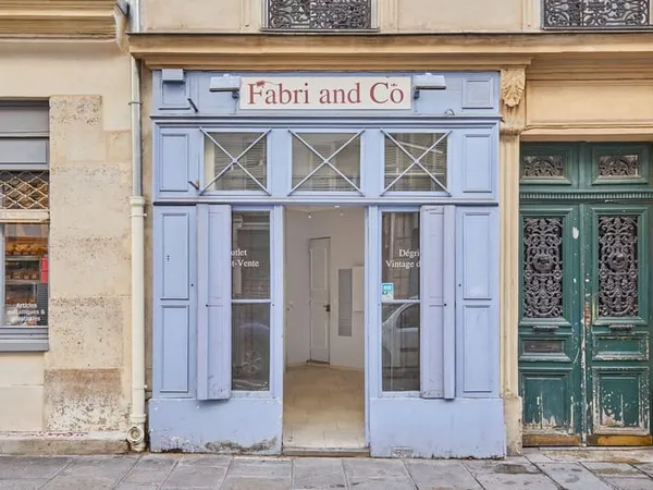 Boutique 1 pièce 18 m²