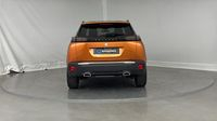 Peugeot 2008 1.2 PureTech 130ch S&S Allure — photo 6