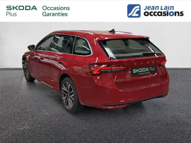 Skoda Octavia combi 1.5 tsi hybrid 150 ch act dsg7 — photo 11