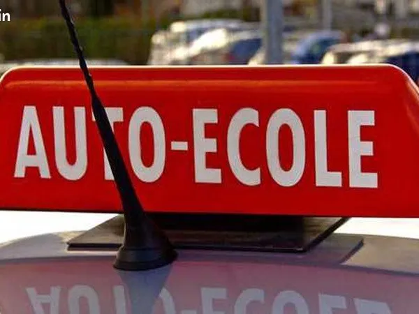 Vends auto école