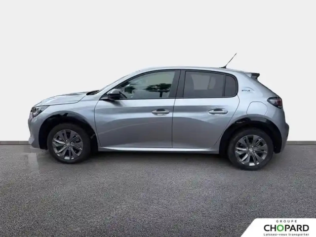 Peugeot 208 electrique 50 kwh 136ch — photo 9