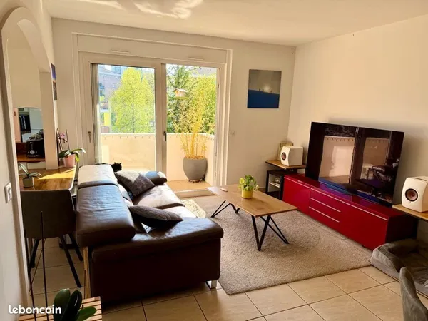 Appartement T2 très lumineux - Proche centre-ville et Thiou