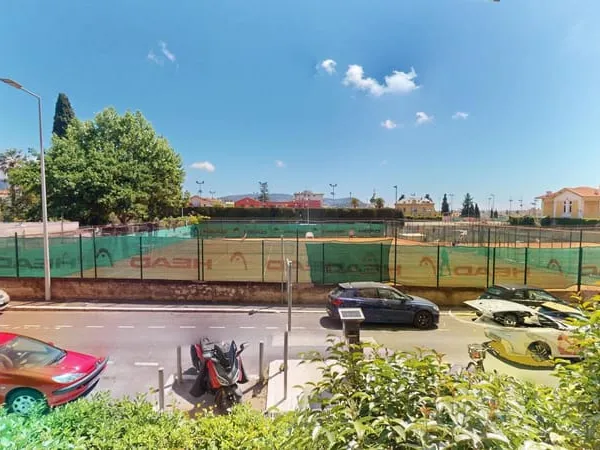 NICE - AVENUE PAUL ARÈNE - Studio lumineux de 21,40 m²