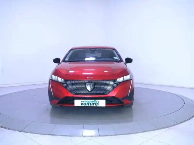 Peugeot 308 phev 180 e-eat8 — photo 2