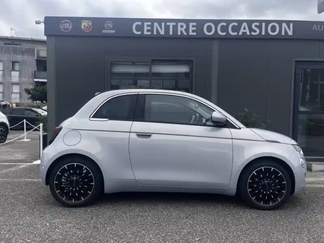 Fiat 500 c e 118 ch — photo 8
