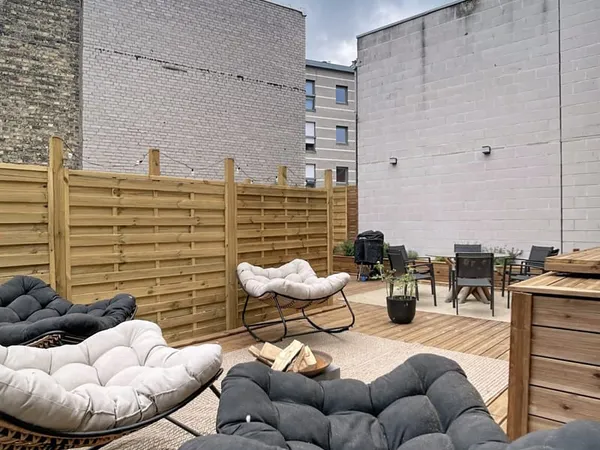 En exclusivité : appartement 2 chambres, grande terrasse expos?