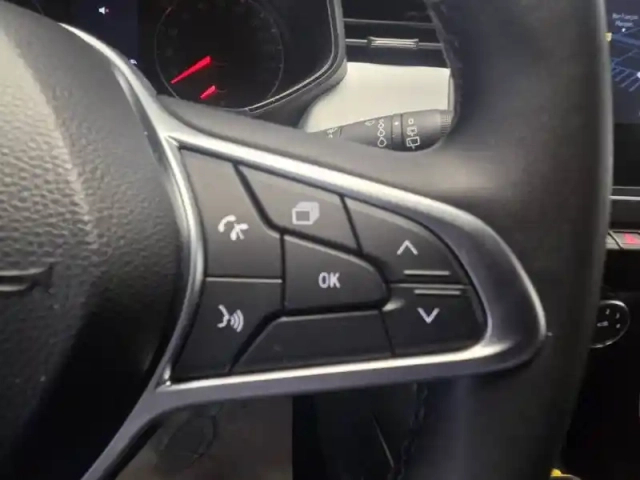 Renault Captur tce 90 - 21 — photo 133